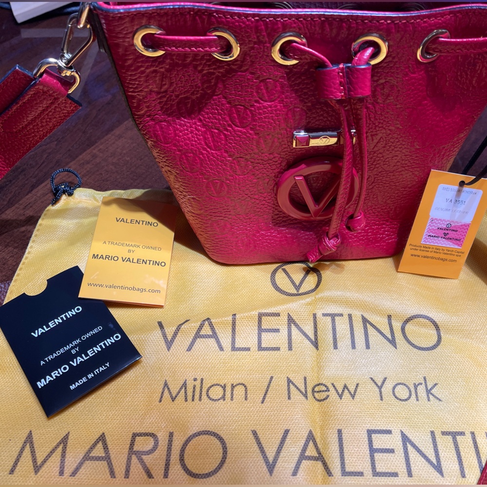 Valentino By Mario Valentino Jules Dollaro Monogram Red Leather Bucket Bag $1300 - Picture 4 of 10